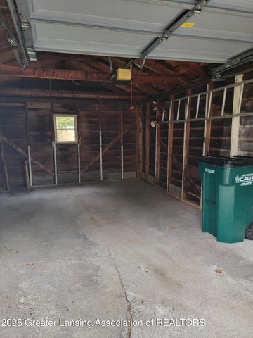 2635 Lasalle Boulevard, Lansing, MI 48912