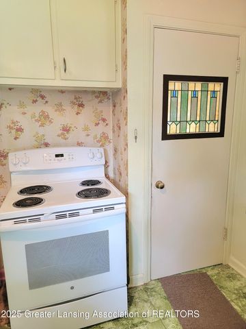 2635 Lasalle Boulevard, Lansing, MI 48912