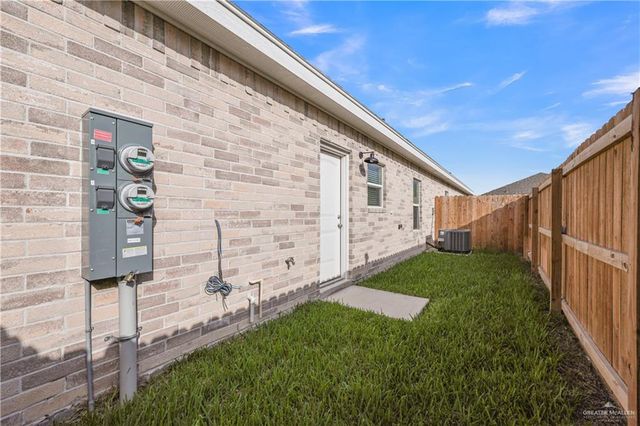 2605 E Israel Avenue, Alton, TX 78573