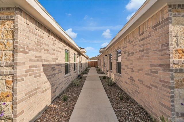 2605 E Israel Avenue, Alton, TX 78573