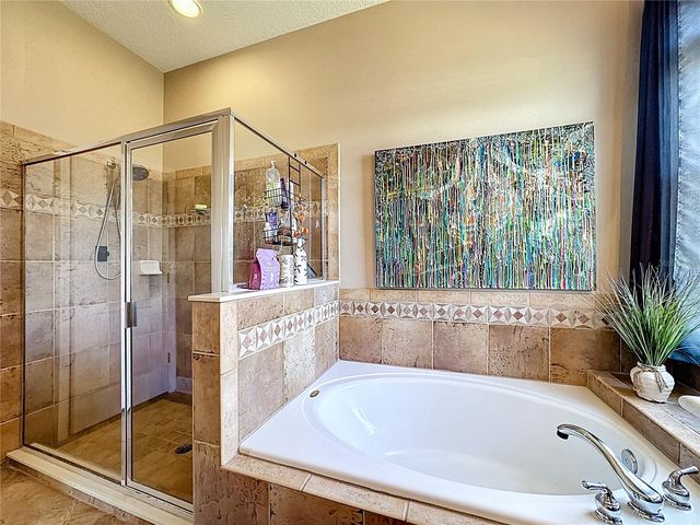 8463 DOVER VIEW LANE, Orlando, FL 32829