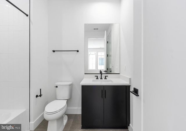8622 ERDEM PL, Chevy Chase, MD 20815