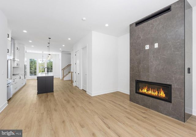 8622 ERDEM PL, Chevy Chase, MD 20815