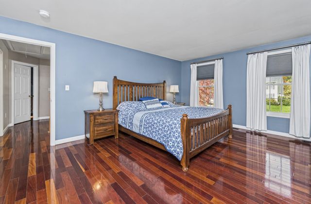23 Bear Path Lane, Hudson, NH 03051