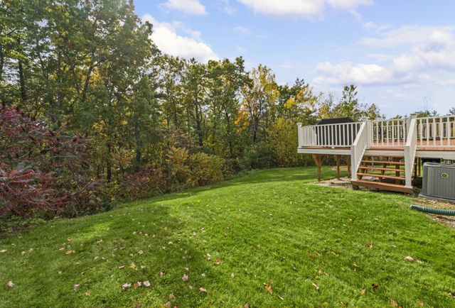 23 Bear Path Lane, Hudson, NH 03051