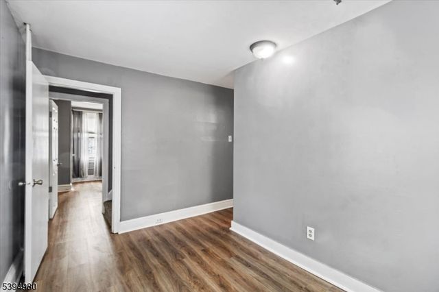 636 Elizabeth St, Beverly City, NJ 08010
