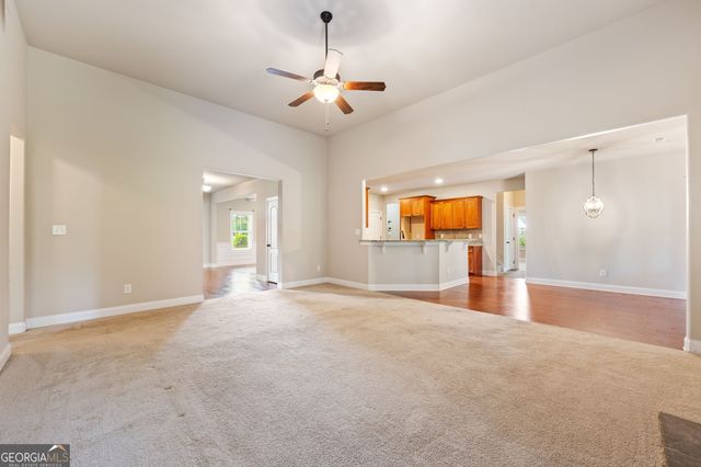 31 Palomino Court, Newnan, GA 30265