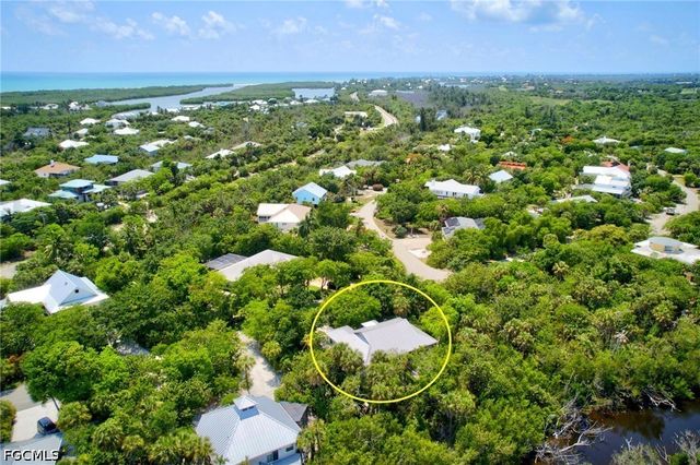 1986 Wild Lime DR, Sanibel, FL 33957