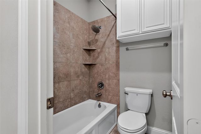 3626 Pasteur Lane, Iowa Colony, TX 77583