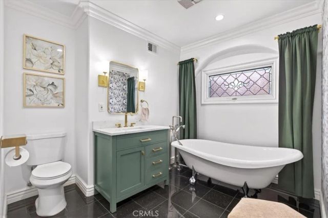 195 Flowerfield Lane, La Habra Heights, CA 90631