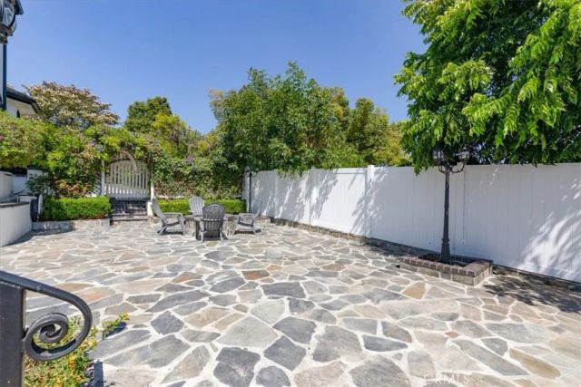 195 Flowerfield Lane, La Habra Heights, CA 90631