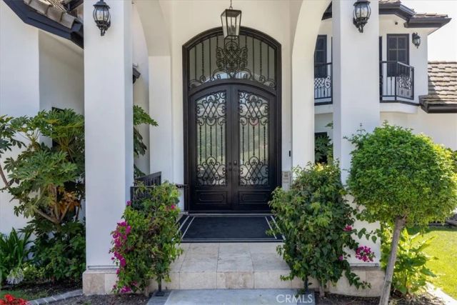 195 Flowerfield Lane, La Habra Heights, CA 90631
