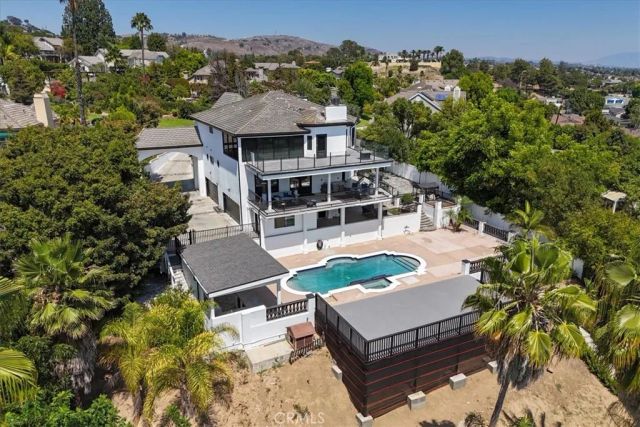 195 Flowerfield Lane, La Habra Heights, CA 90631