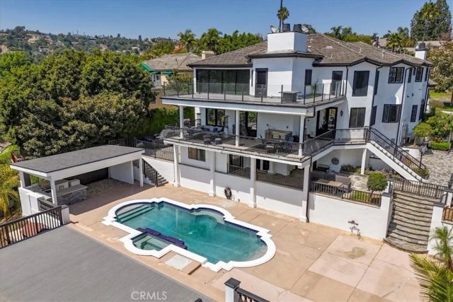 195 Flowerfield Lane, La Habra Heights, CA 90631