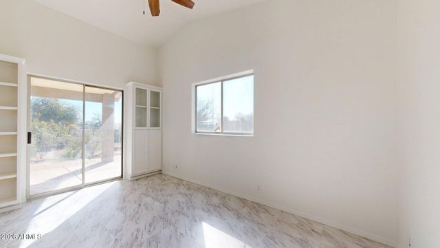1529 E Cloud Road, Phoenix, AZ 85086
