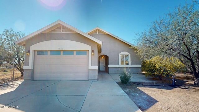 1529 E Cloud Road, Phoenix, AZ 85086