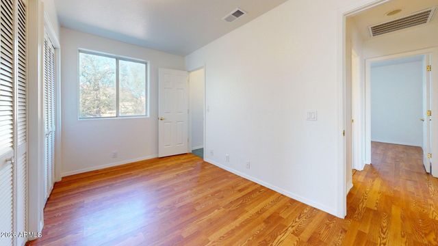 1529 E Cloud Road, Phoenix, AZ 85086