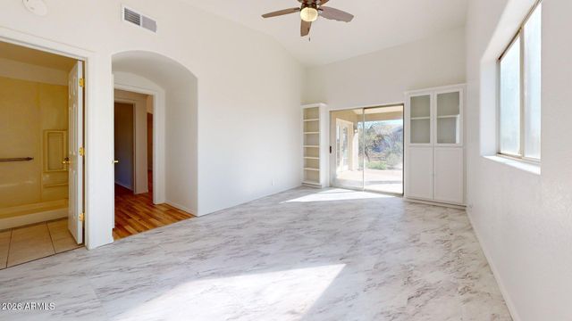 1529 E Cloud Road, Phoenix, AZ 85086