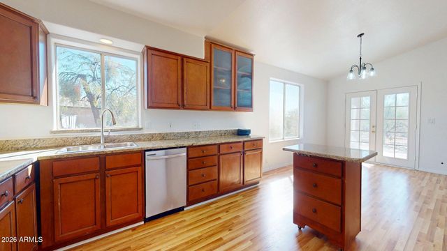 1529 E Cloud Road, Phoenix, AZ 85086