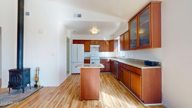 1529 E Cloud Road, Phoenix, AZ 85086