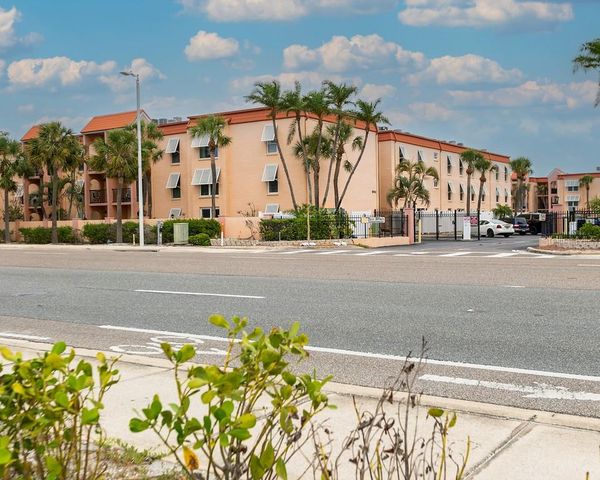 8911 BLIND PASS ROAD 220, St Pete Beach, FL 33706