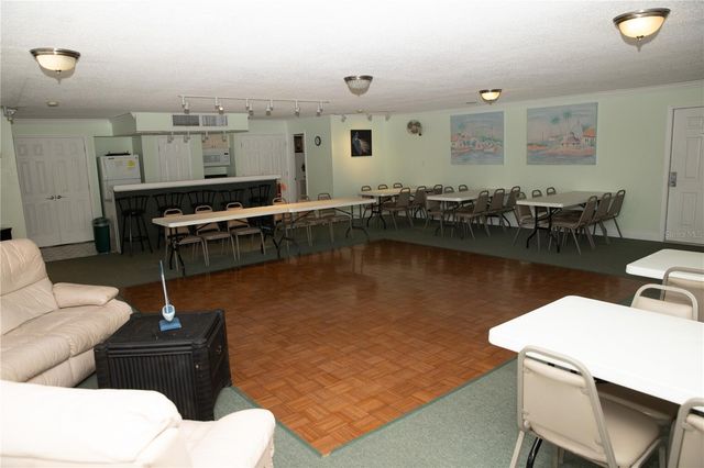 8911 BLIND PASS ROAD 220, St Pete Beach, FL 33706