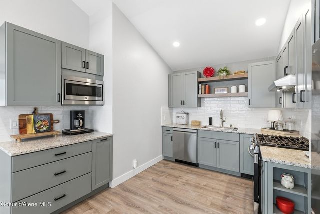 632 Main St, Wardner, ID 83837