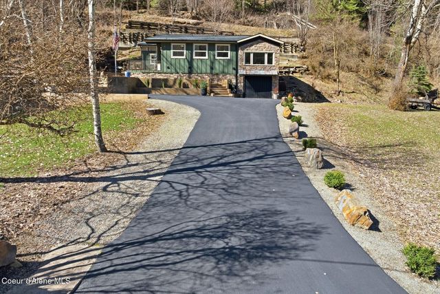 632 Main St, Wardner, ID 83837