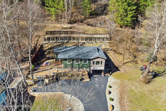 632 Main St, Wardner, ID 83837