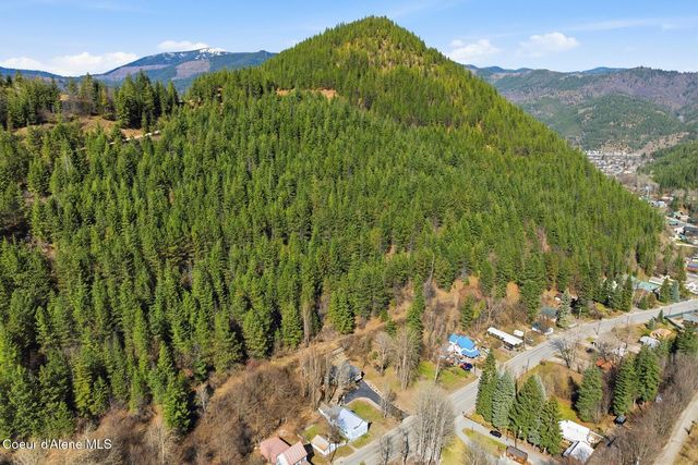 632 Main St, Wardner, ID 83837