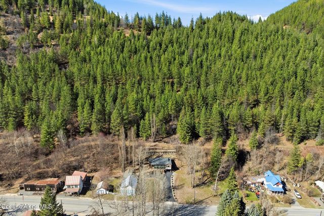 632 Main St, Wardner, ID 83837