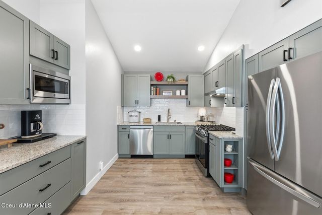 632 Main St, Wardner, ID 83837