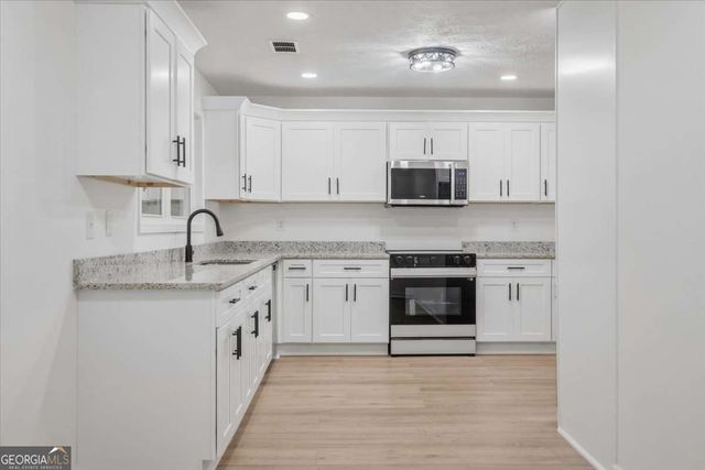 45 E Center Road SE, Rome, GA 30161
