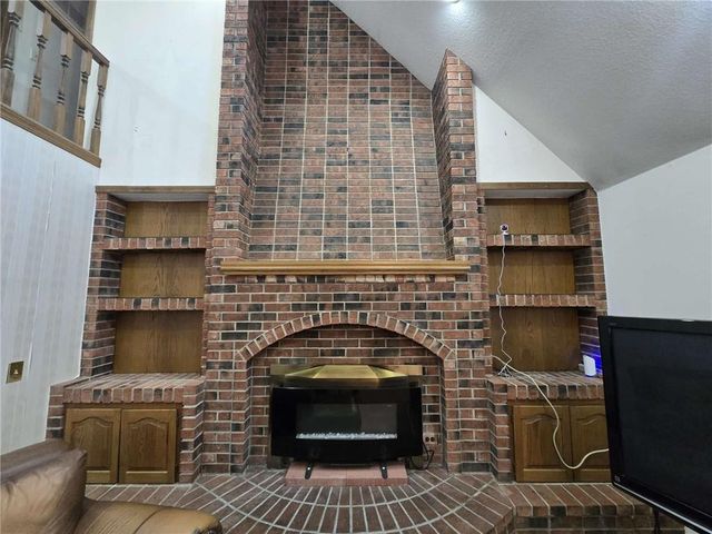 145 Lynn Lea Lane, Clinton, MO 65355