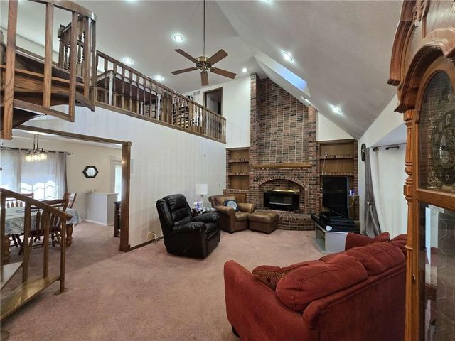 145 Lynn Lea Lane, Clinton, MO 65355