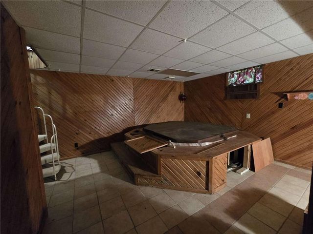 145 Lynn Lea Lane, Clinton, MO 65355