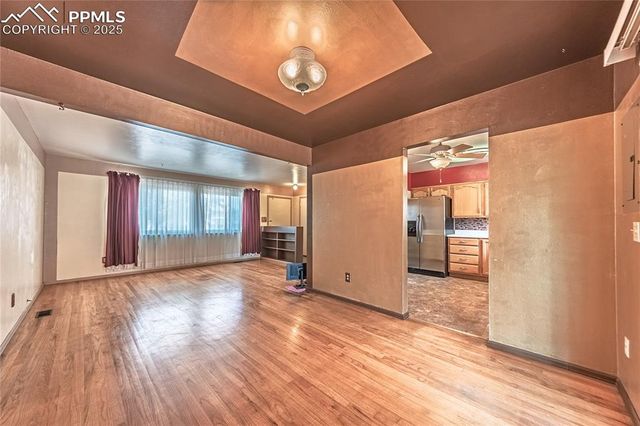 1 N Dartmouth Street, Colorado Springs, CO 80911