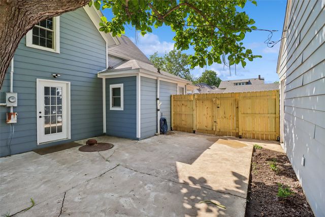 206 S 1st Street, Panora, IA 50216