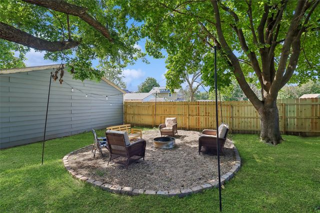 206 S 1st Street, Panora, IA 50216
