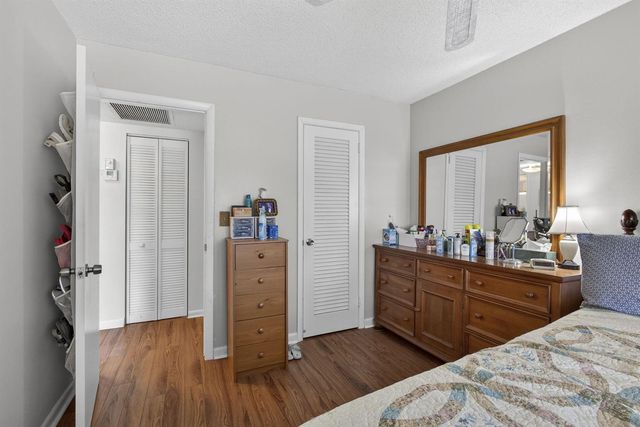 272 Bedford K, West Palm Beach, FL 33417
