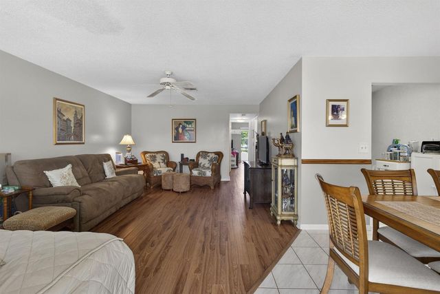 272 Bedford K, West Palm Beach, FL 33417