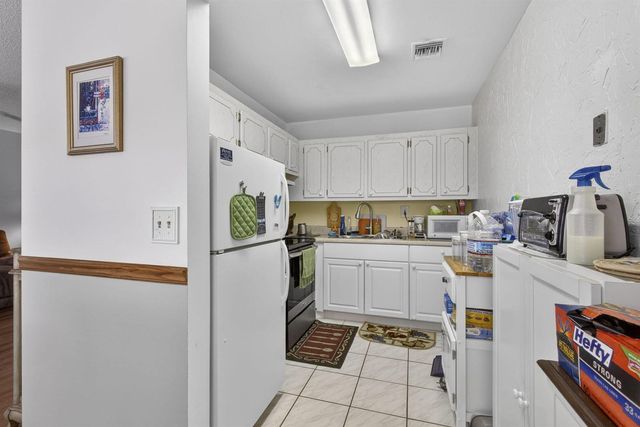 272 Bedford K, West Palm Beach, FL 33417
