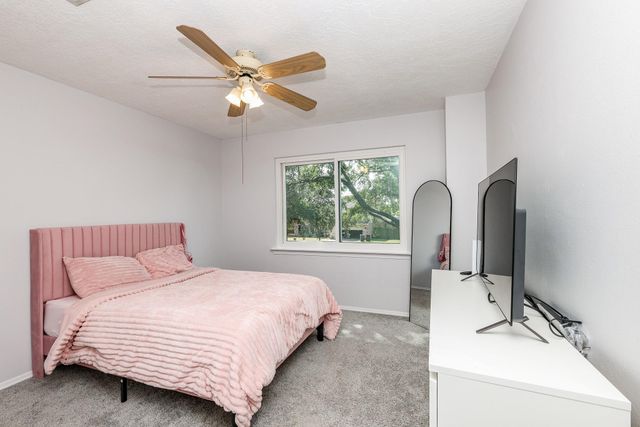 11210 Crayford Court, Houston, TX 77065