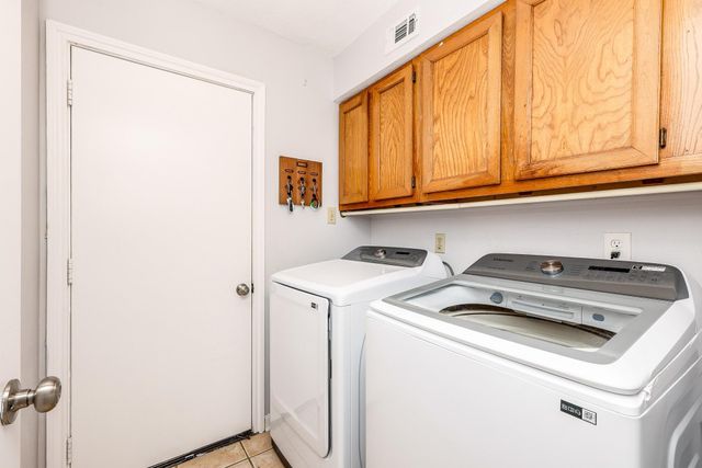 11210 Crayford Court, Houston, TX 77065