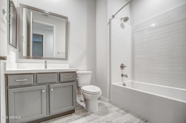 8713 N 172 Lane N, Waddell, AZ 85355