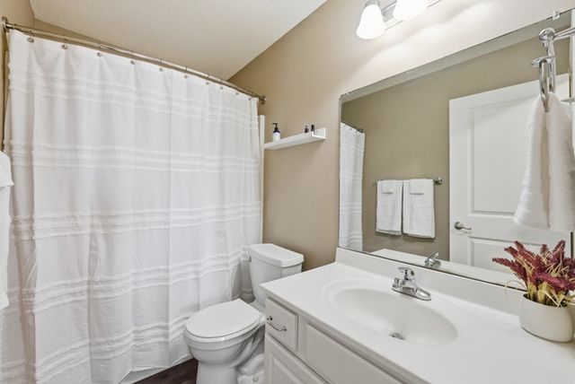 1213 Cove Street SE, Bondurant, IA 50035