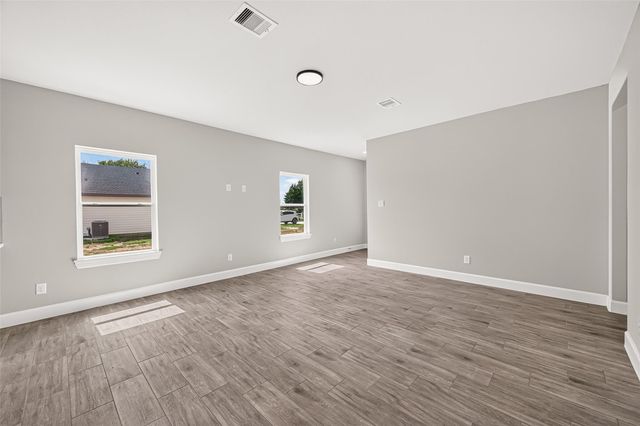 527 Oleander Street, Prairie View, TX 77484