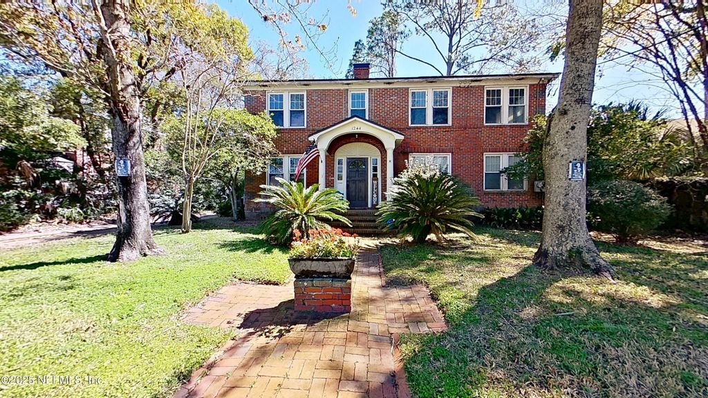 1244 LANDON Avenue 3, Jacksonville, FL 32207