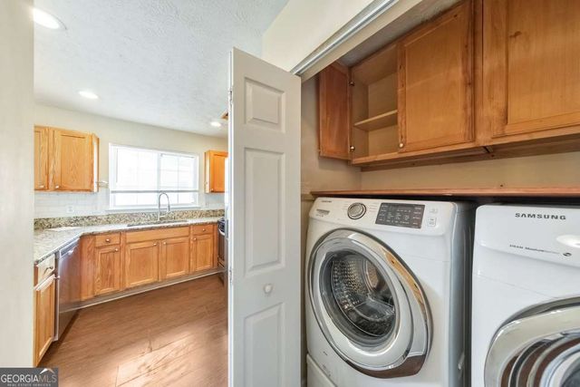 144 Windcroft Court NW, Acworth, GA 30101