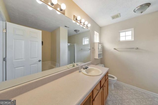 144 Windcroft Court NW, Acworth, GA 30101